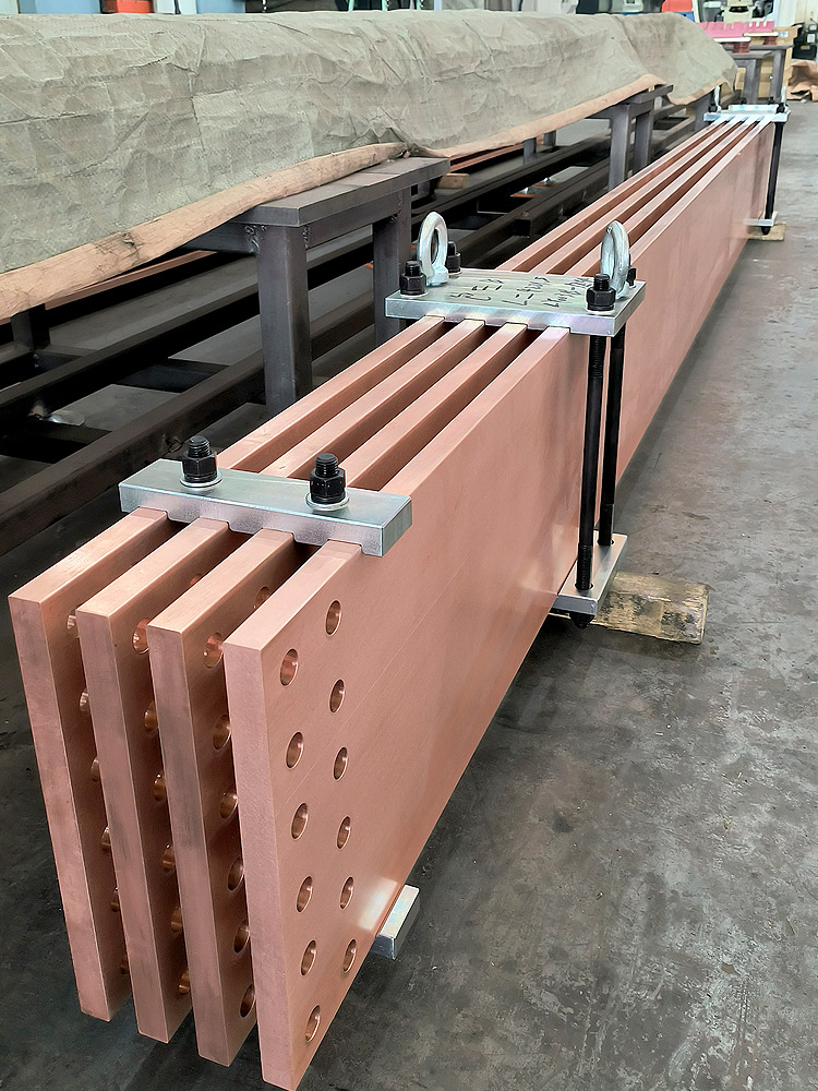 铜母排吊装海运预装