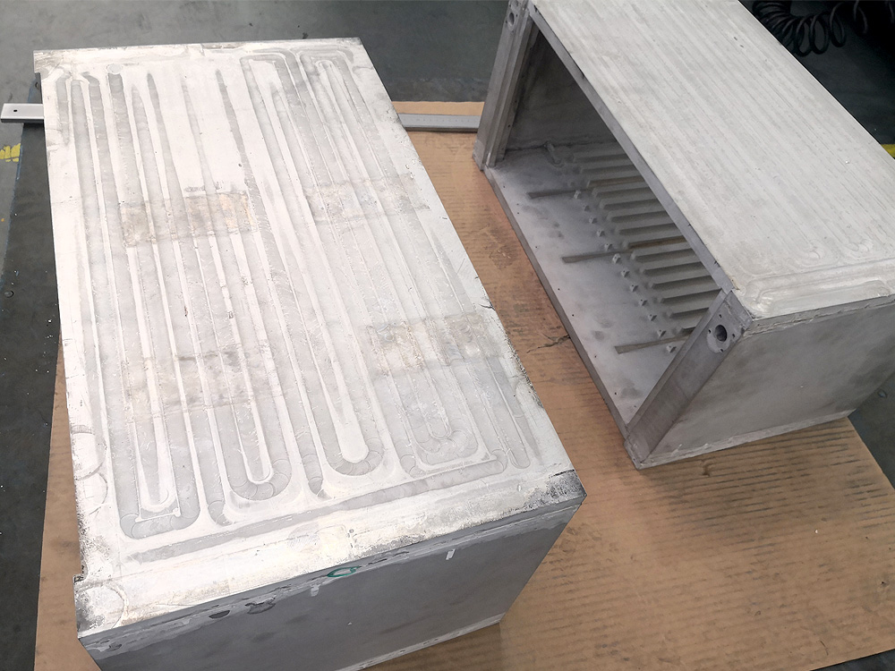 液冷机箱内部结构